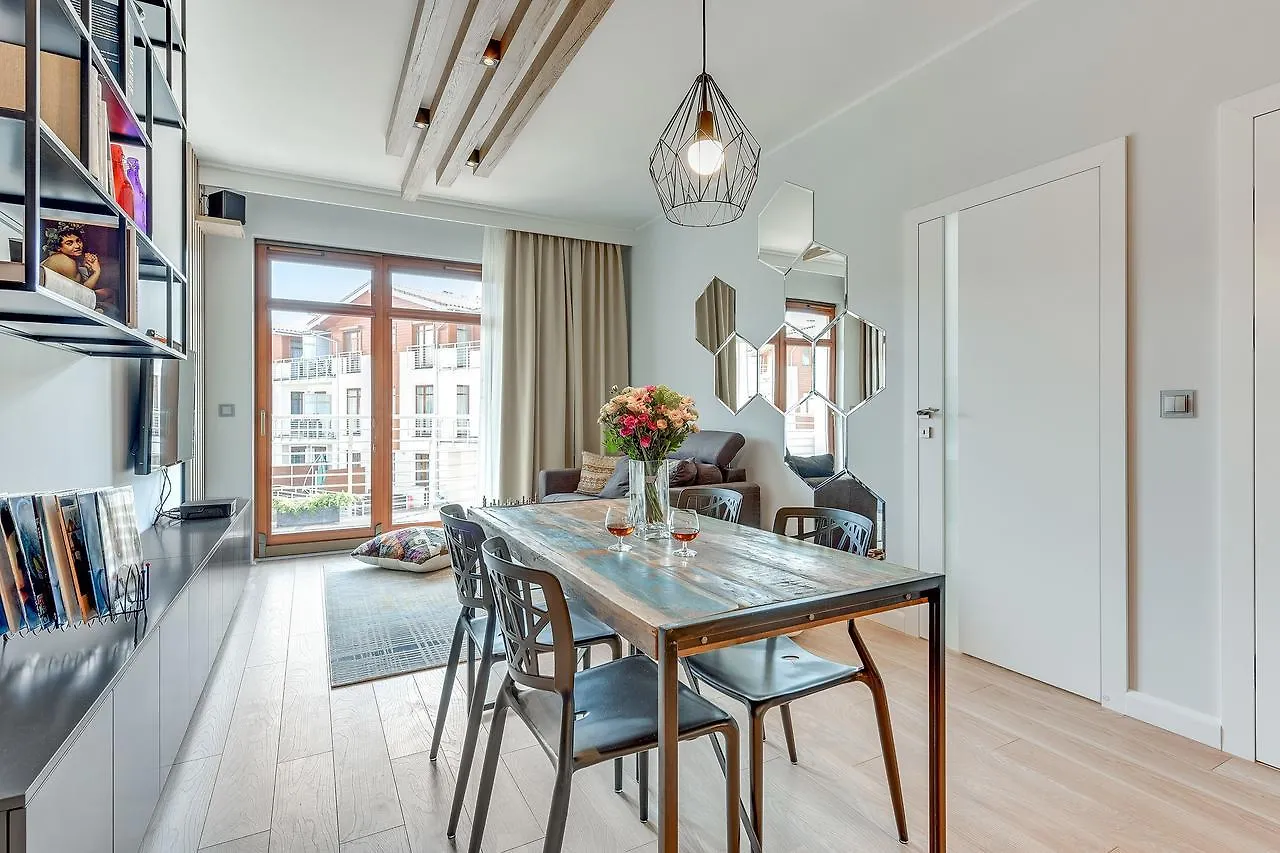 La Isla Bonita Apartment Gdansk